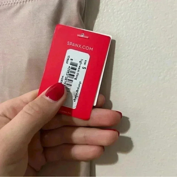 NWT Spanx Suit Your Fancy High-Waisted Thong S - Picture 4 of 6